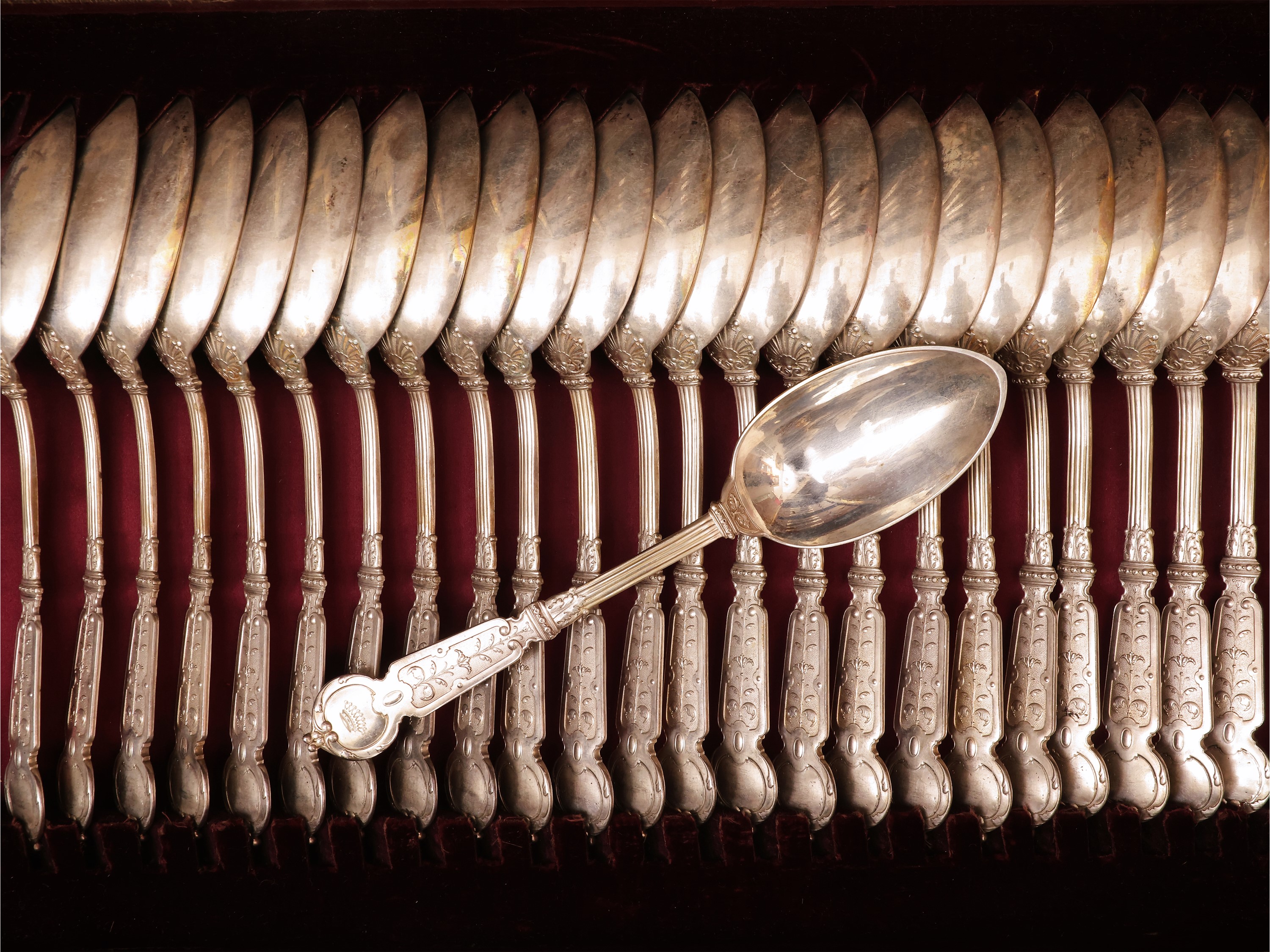 Importante servizio di posate in argento vermeil, Lazarus Posen