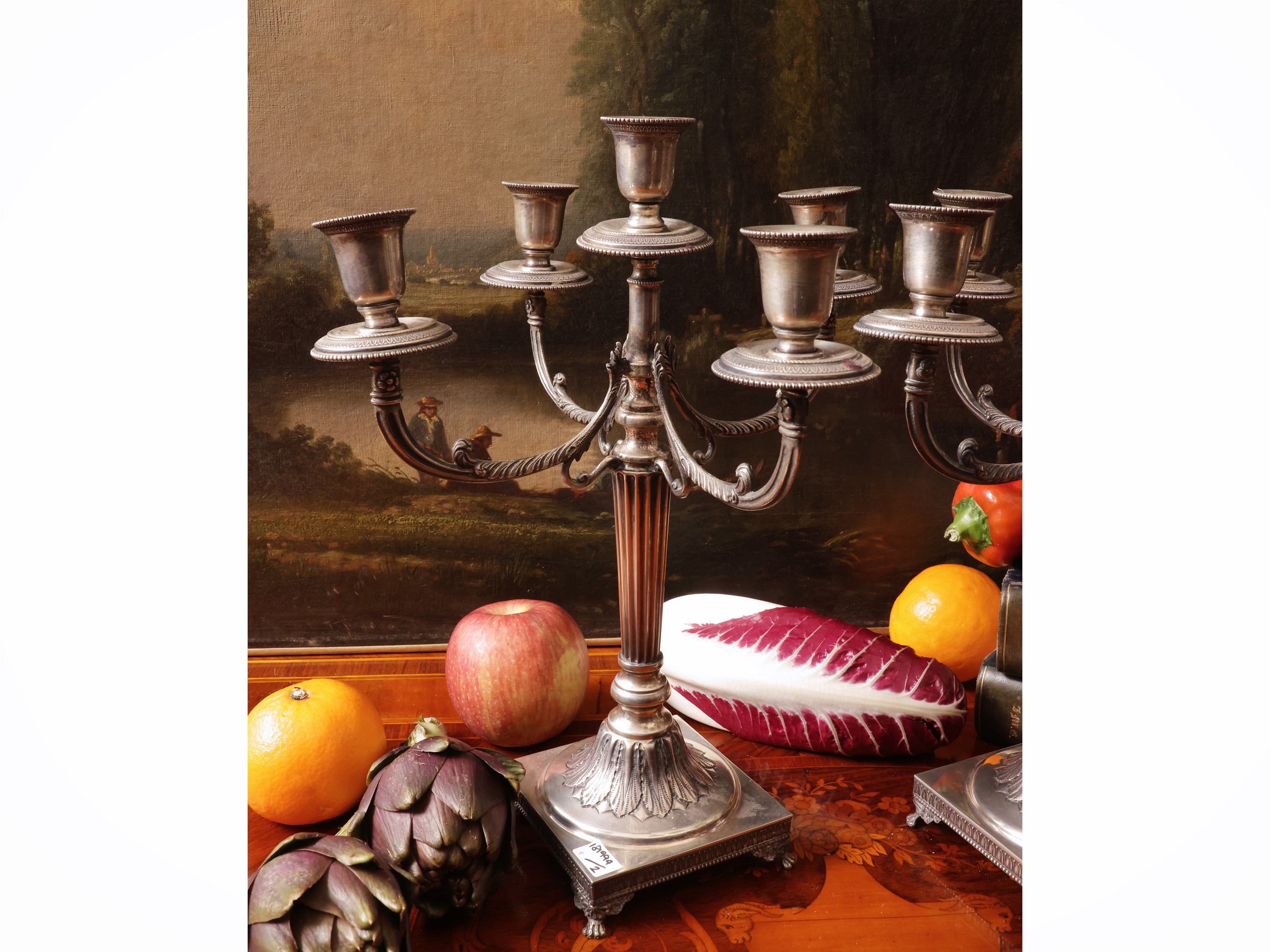 Coppia di candelabri in argento