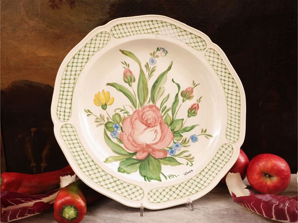 Earthenware parade plate, Società Ceramica Richard  (late 19th/early 20th century)  - Auction Florentine Style - Maison Bibelot - Casa d'Aste Firenze - Milano
