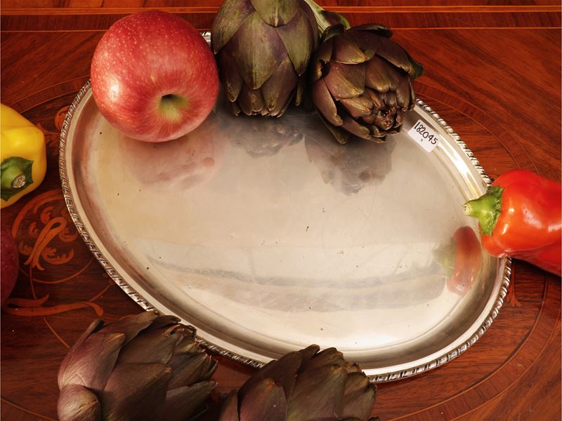 Vassoio ovale in argento