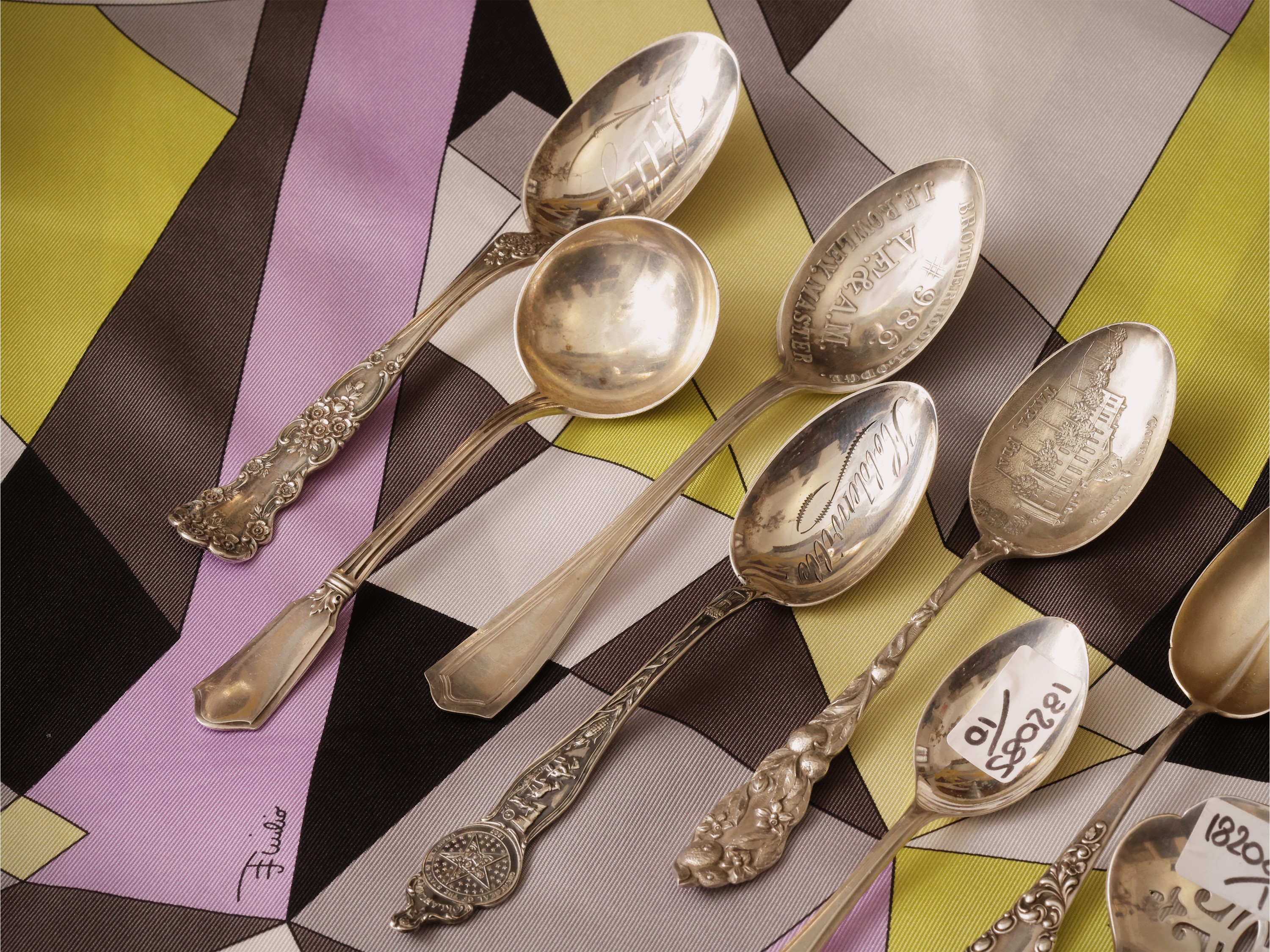 Serie di dieci cucchiaini in argento sterling