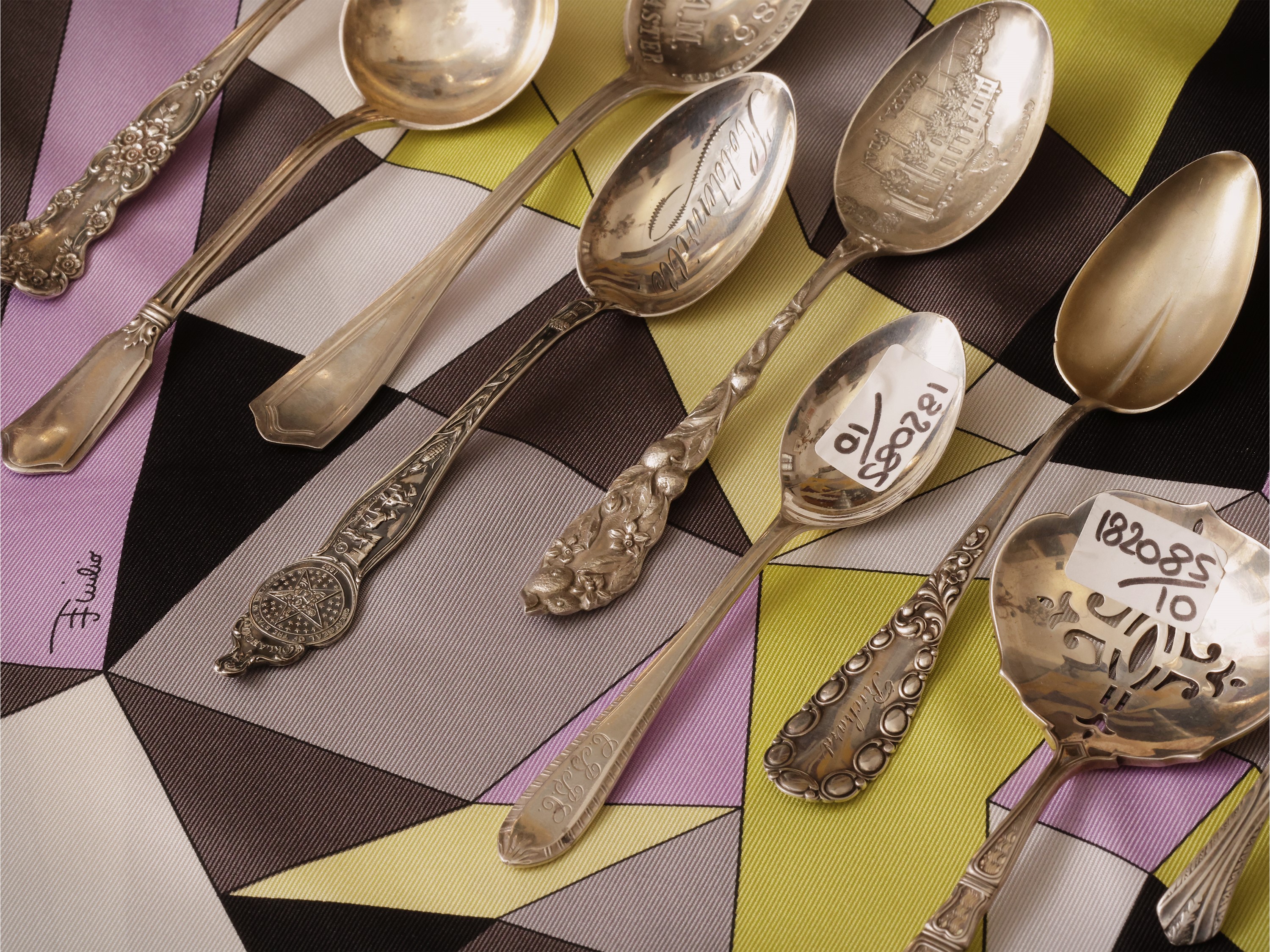 Serie di dieci cucchiaini in argento sterling