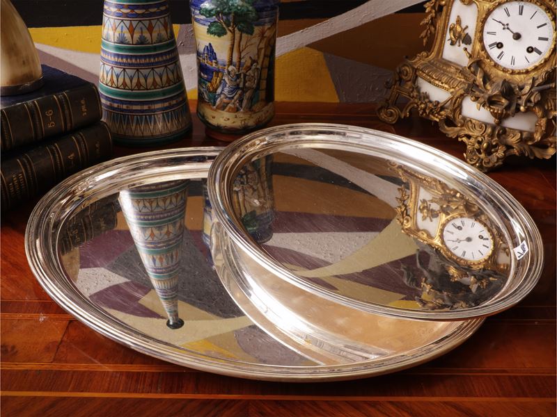 Coppia di vassoi ovali da portata in argento, Bellotto Padova