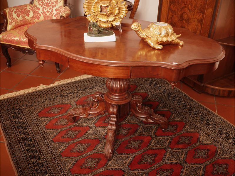 Tavolino da centro in mogano e radica