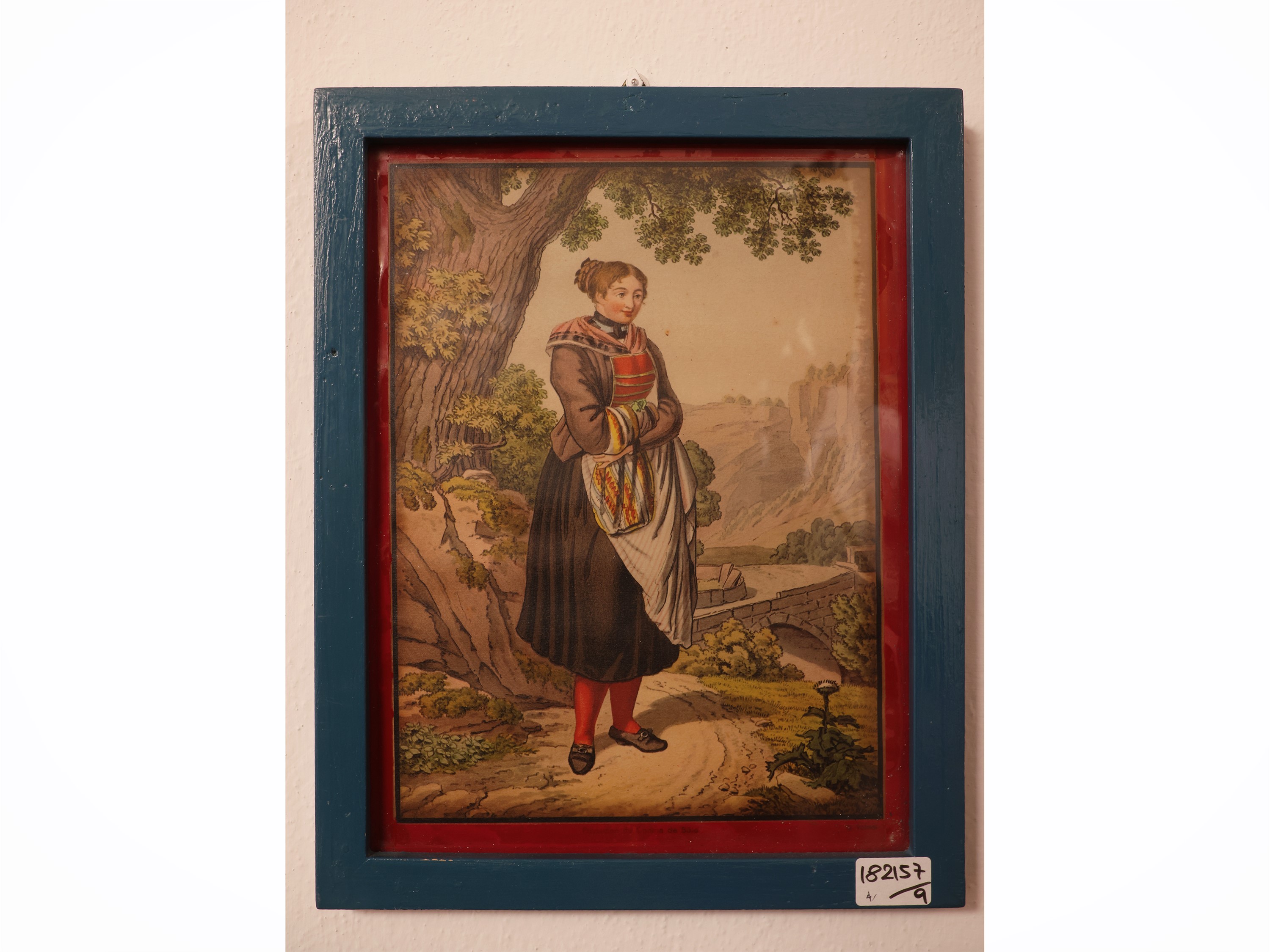 Personaggi in costumi popolari