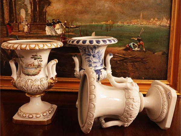Three Medici porcelain vases