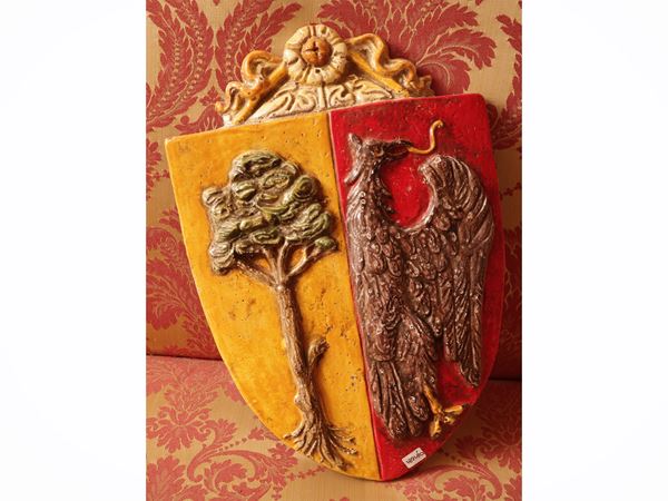Coat of arms in majolica