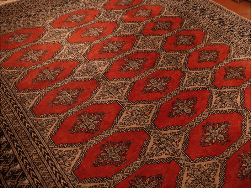 Tappeto persiano bukara