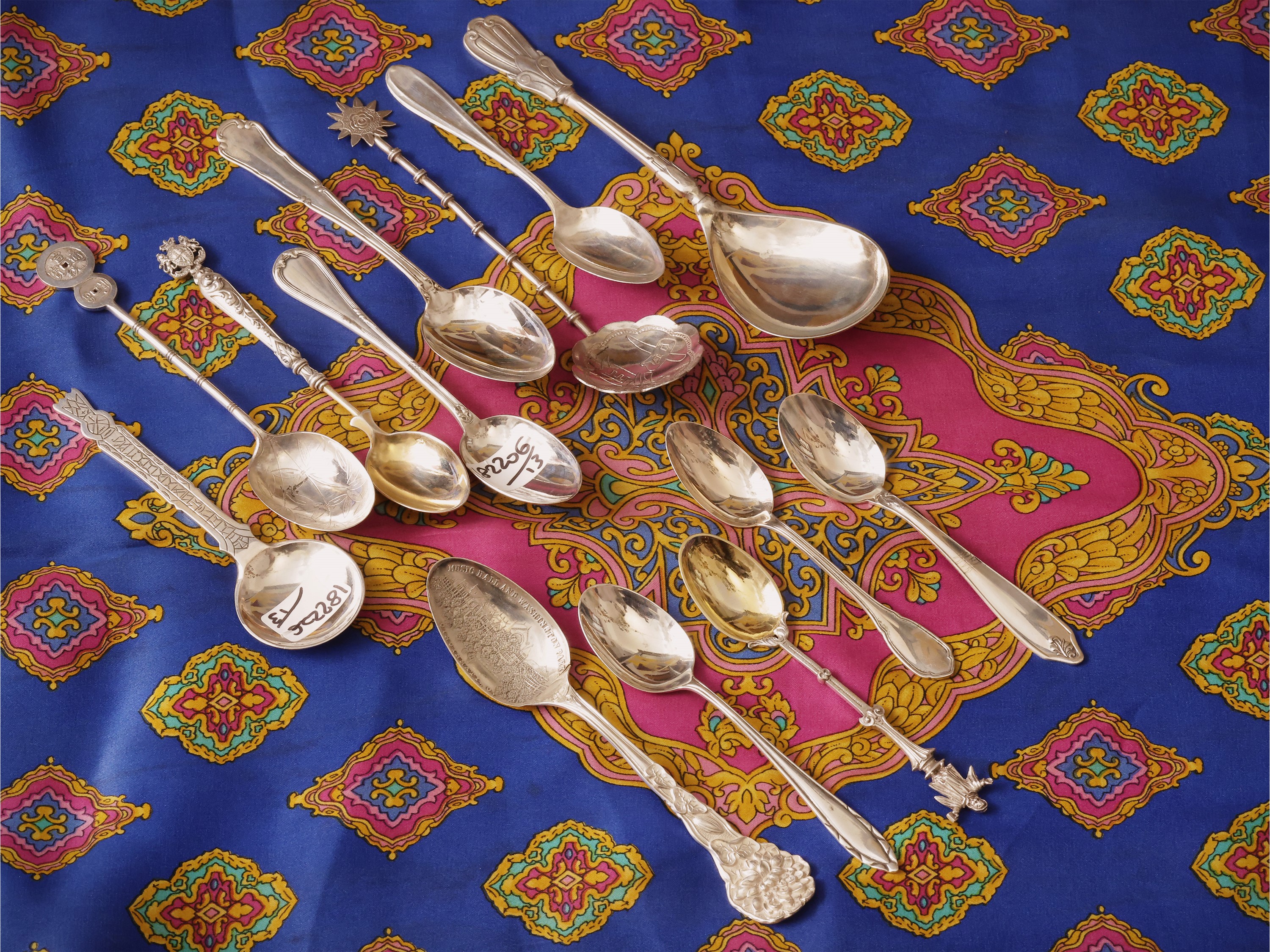 Raccolta di cucchiaini in argento