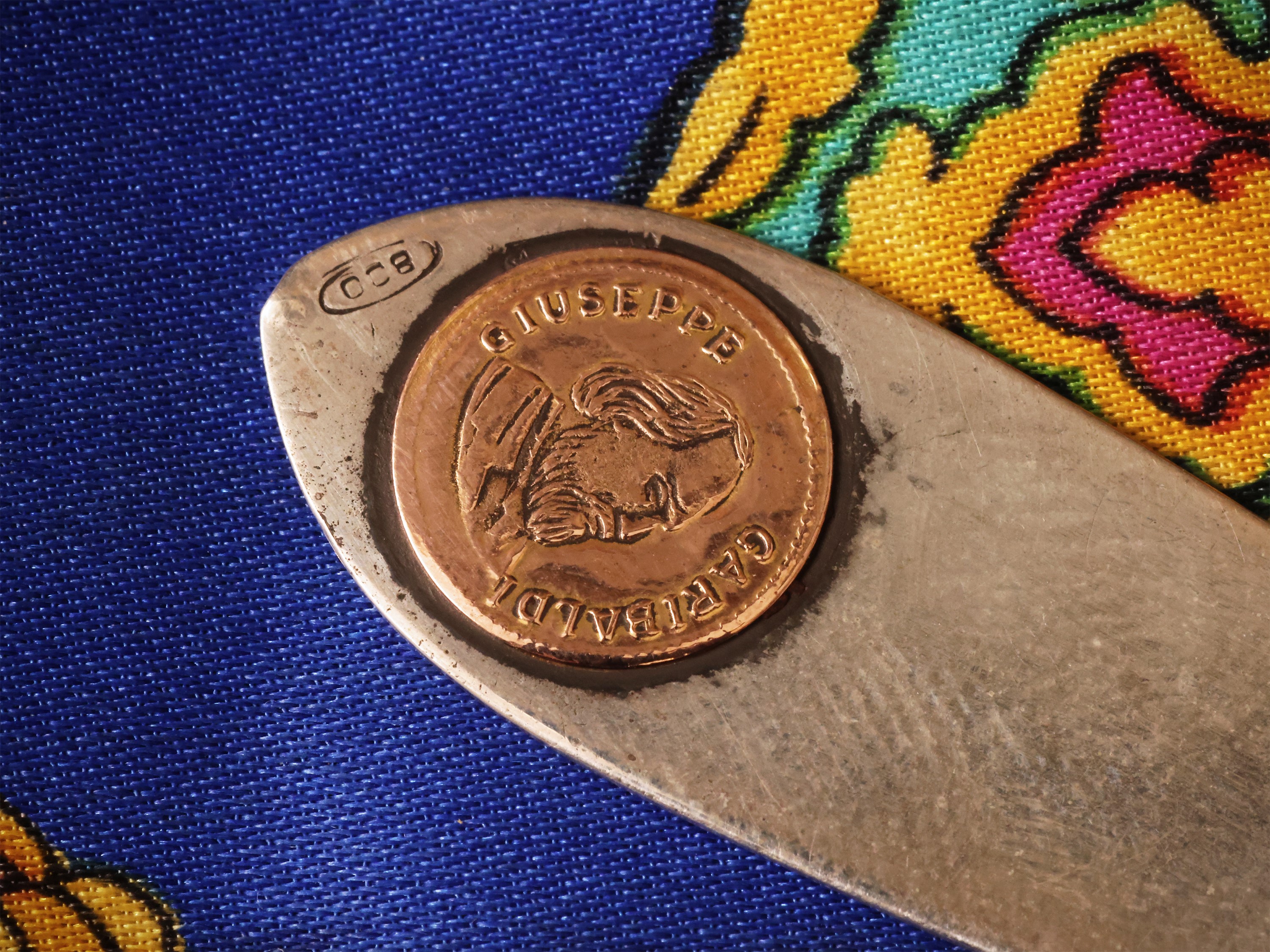 Otto cucchiaini da collezione in argento