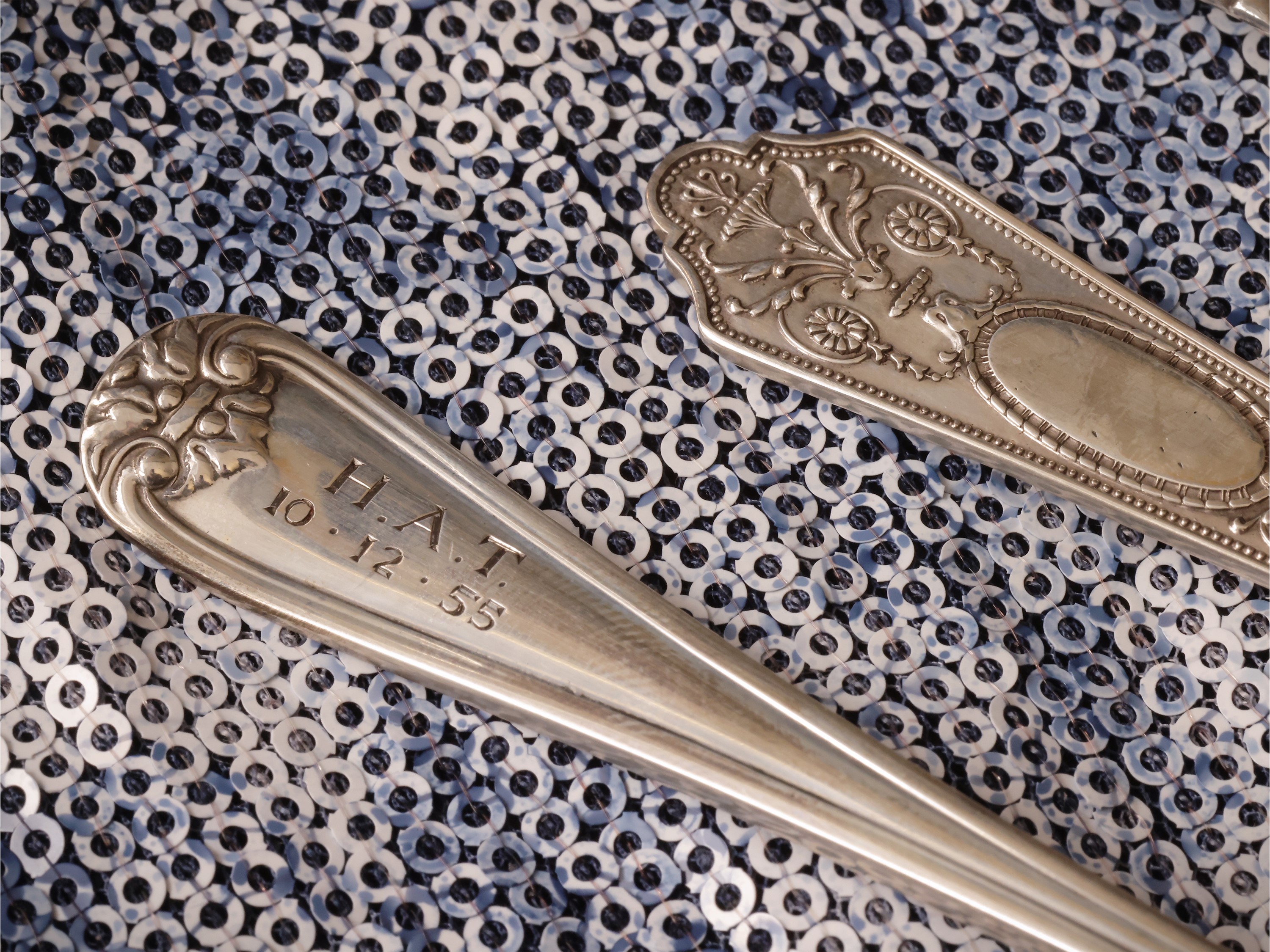 Fantasia di cucchiaini dal mondo in argento