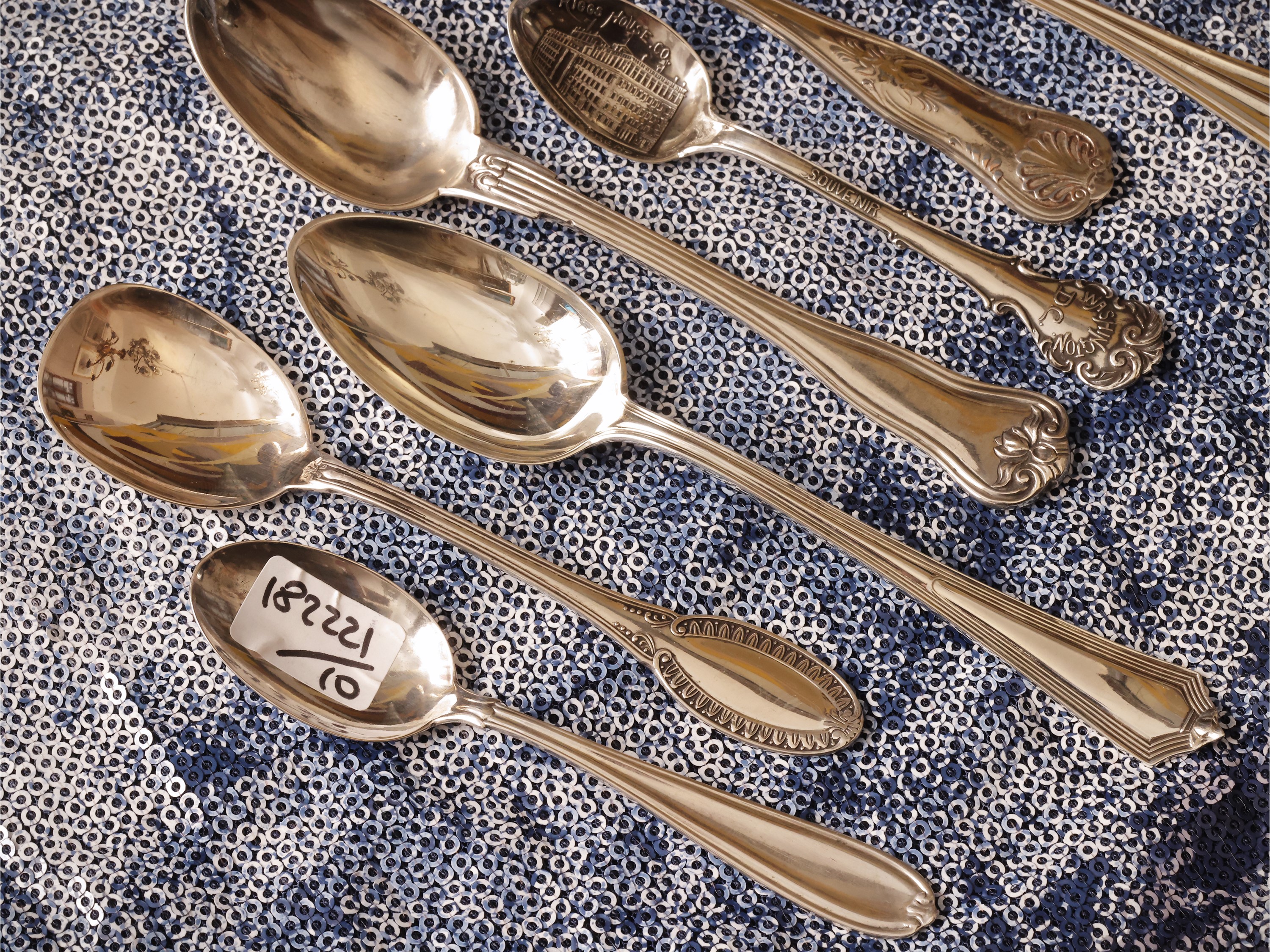 Collezione di cucchiaini dal mondo in argento