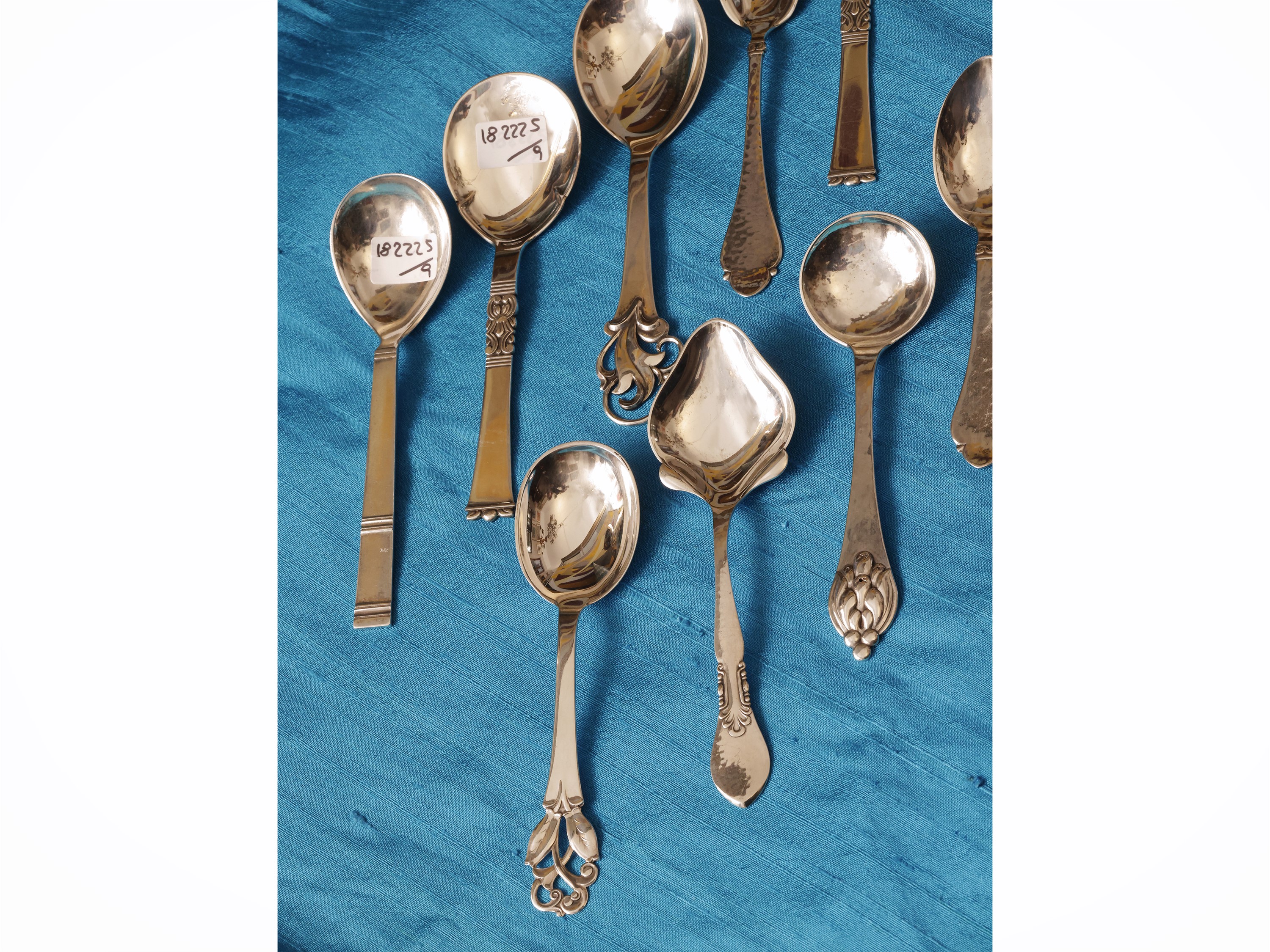 Collezione di nove cucchiani in argento danese
