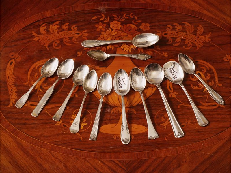 Fantasia di cucchiaini in argento