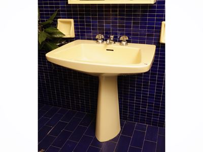 Gio Ponti, Suite per sala da bagno in porcellana per Ideal Standard, Anni Cinquanta