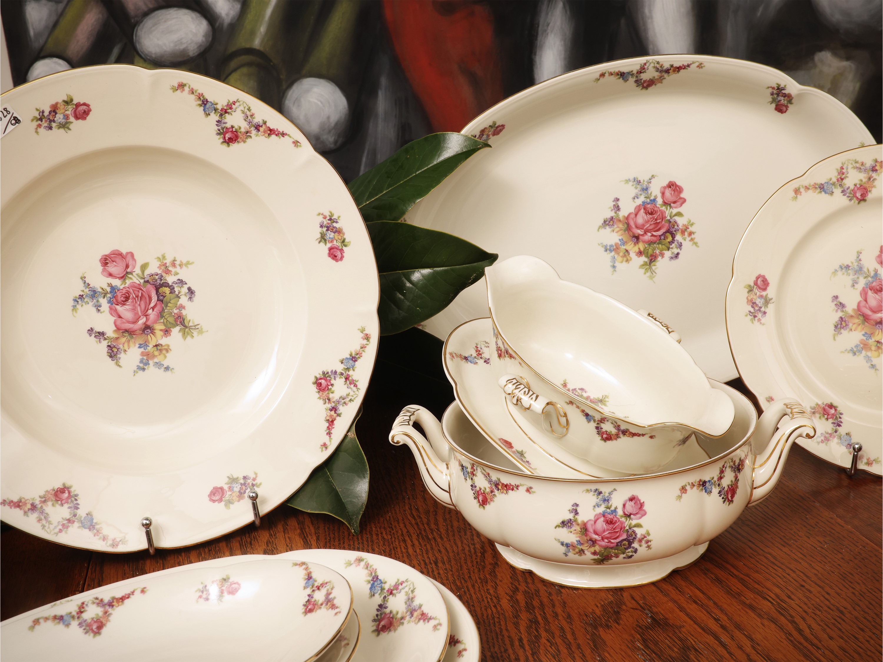 Servizio di piatti in porcellana decorato con fiori, Bavaria, XX secolo