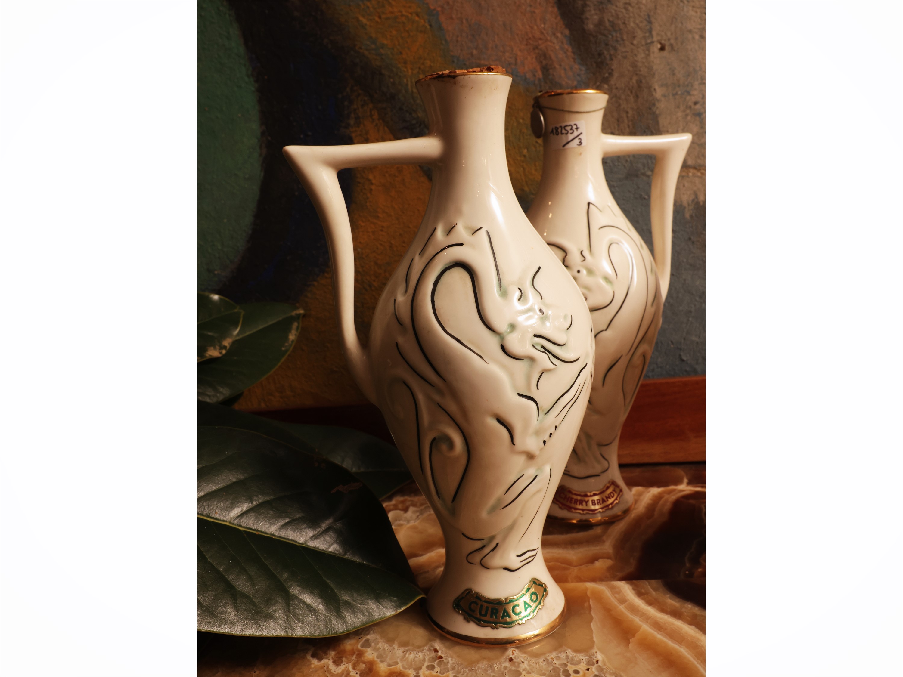 Canova Padova, Tre bottiglie da liquore in ceramica bianca, Anni Sessanta/Settanta