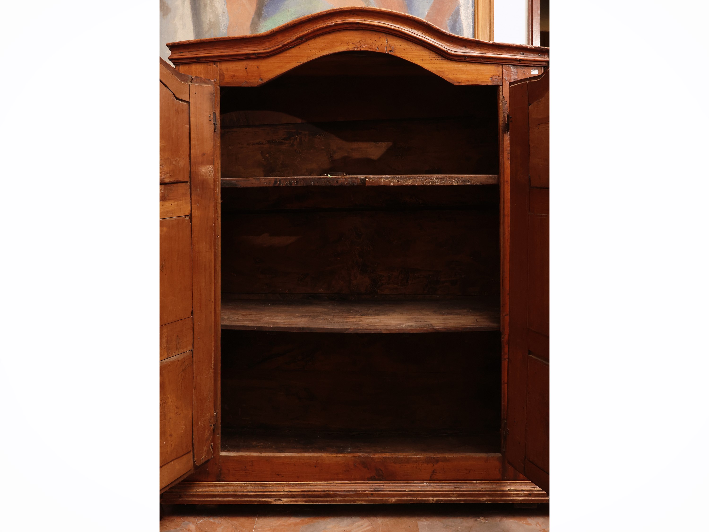 Piccolo armadio-credenza in noce