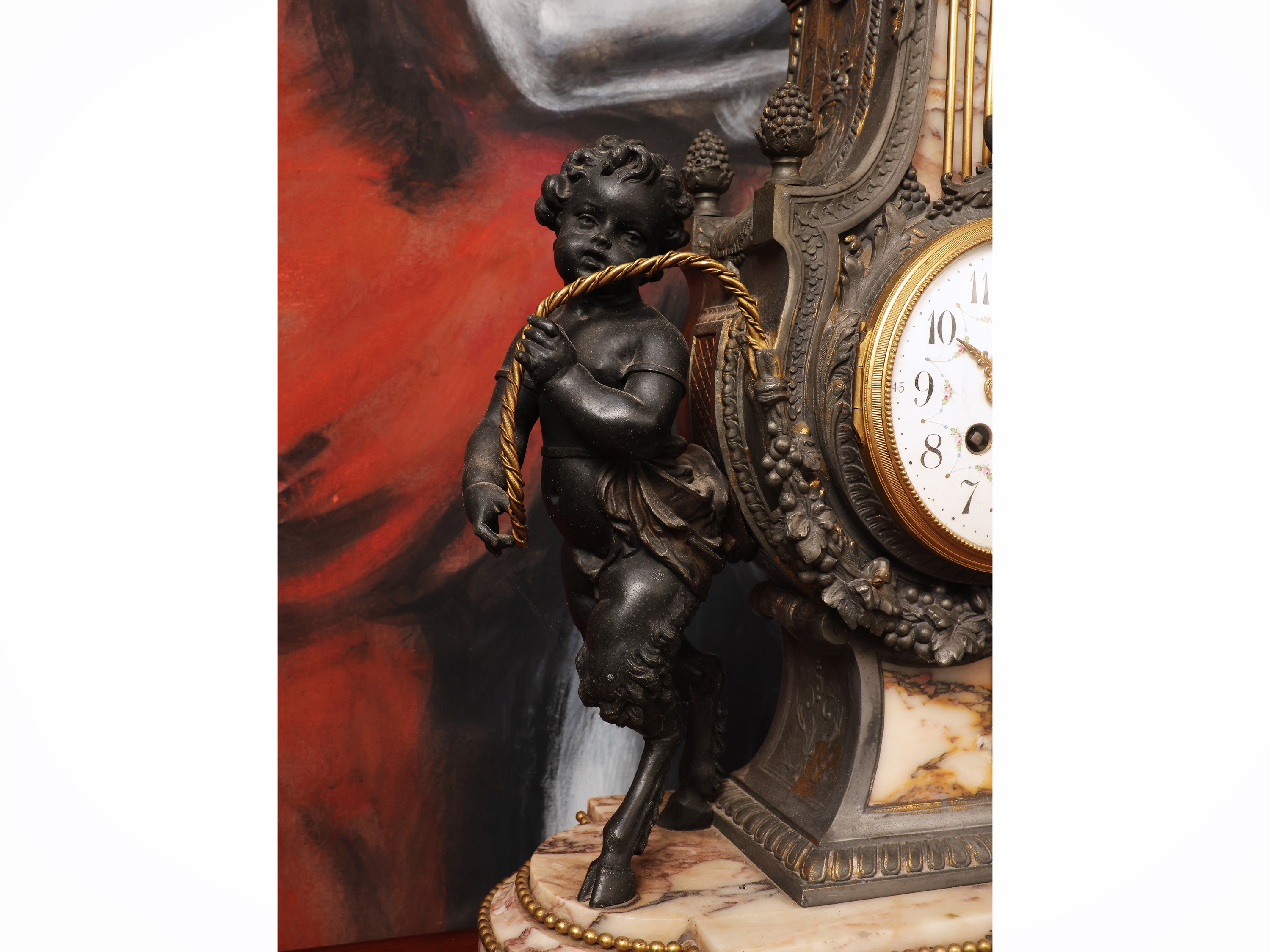 Orologio da tavolo in antimonio patinato e marmo rosa