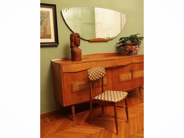 Two furnishing accessories