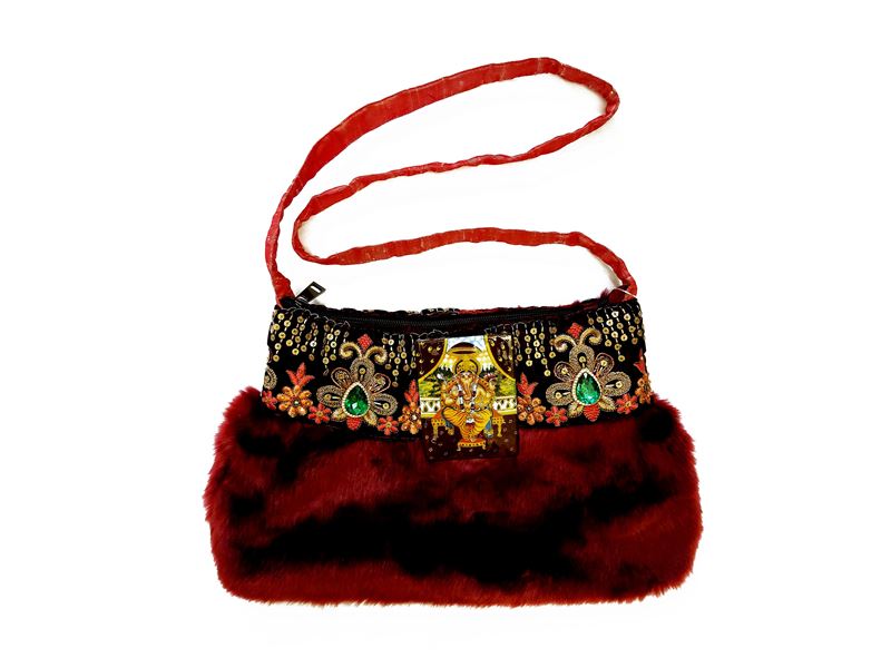 Borsa a tracolla in pelliccia ecologica bordeaux