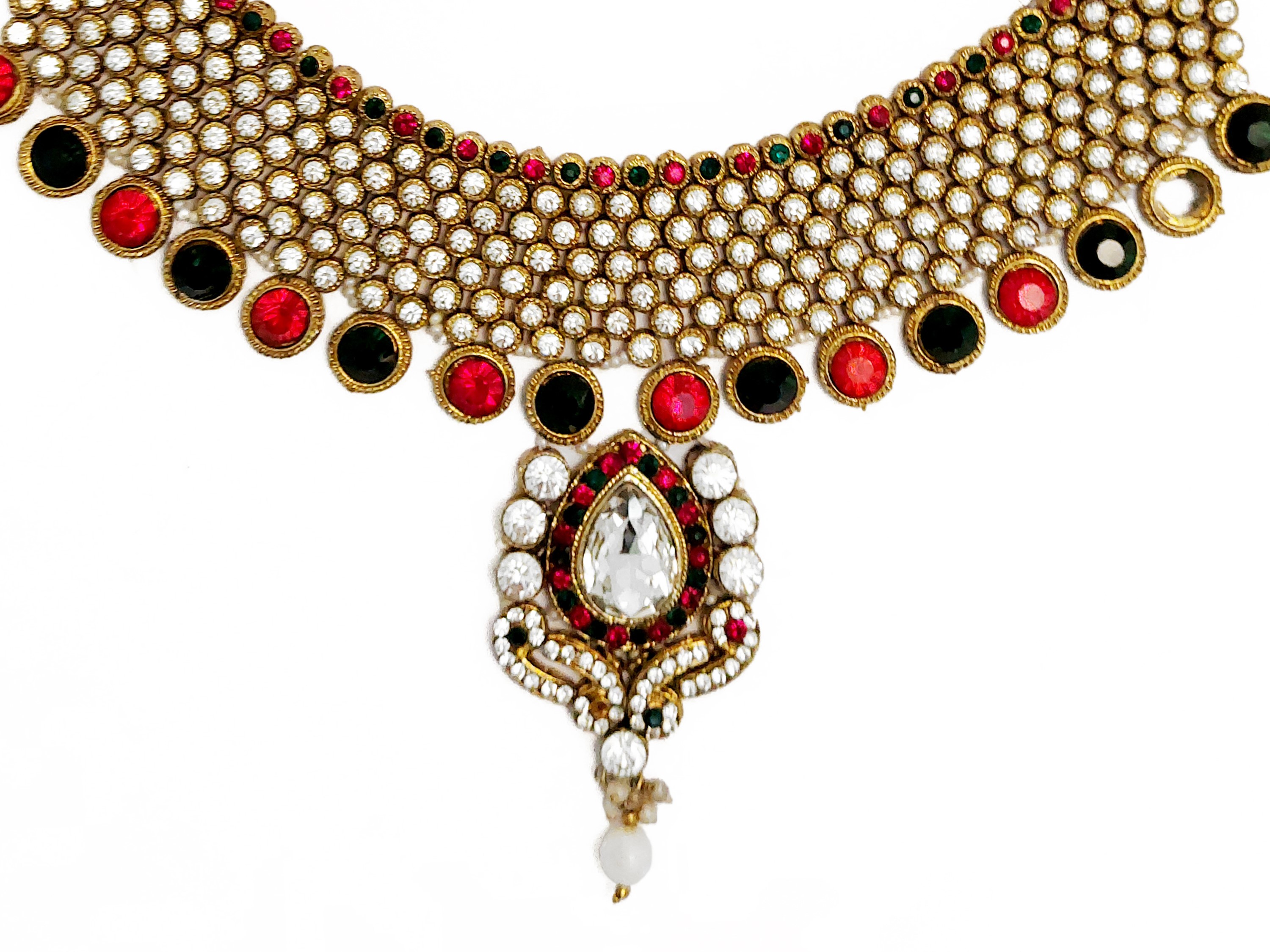 Collier in metallo dorato