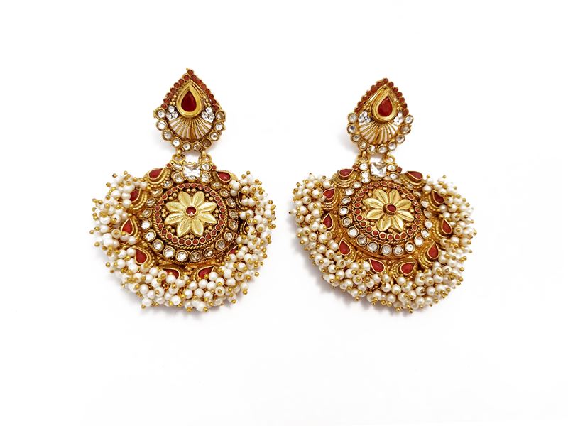 Orecchini Jhumka in metallo dorato