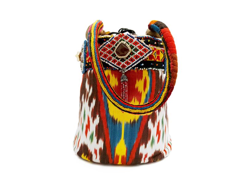 Secchiello rigido in tessuto etnico