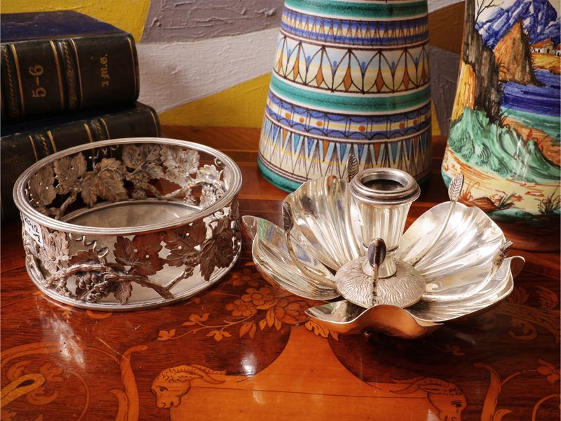 Due accessori per la tavola in argento