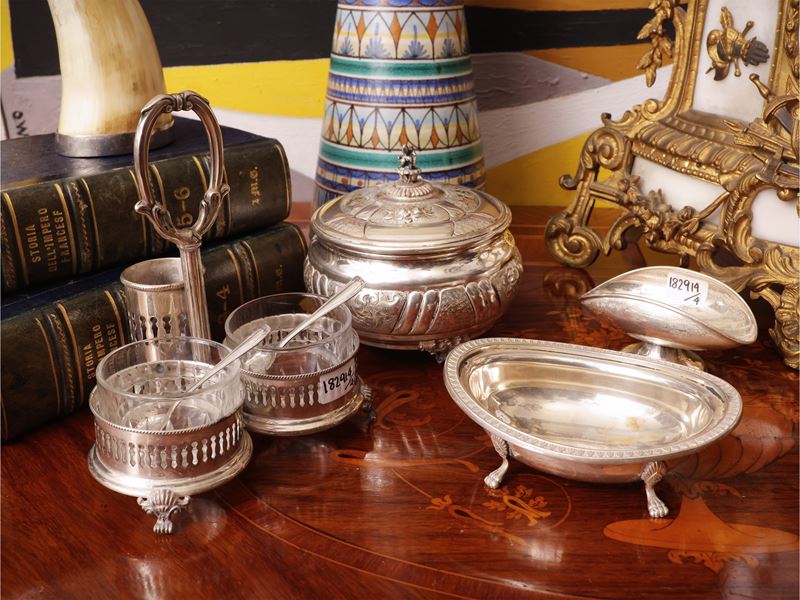 Argenteria per la tavola