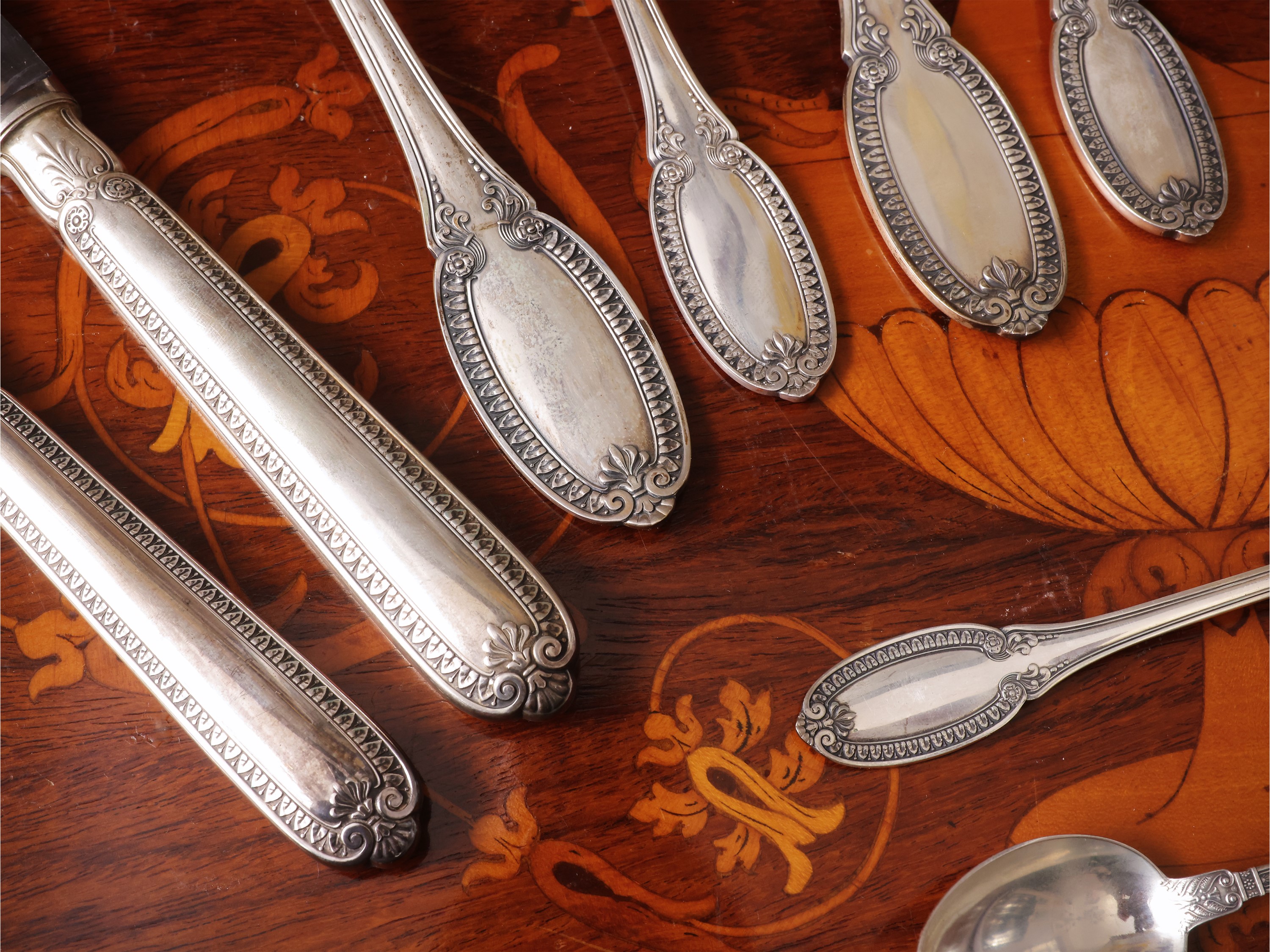 Importante servizio di posate in argento, Miracoli Bologna per Teghini