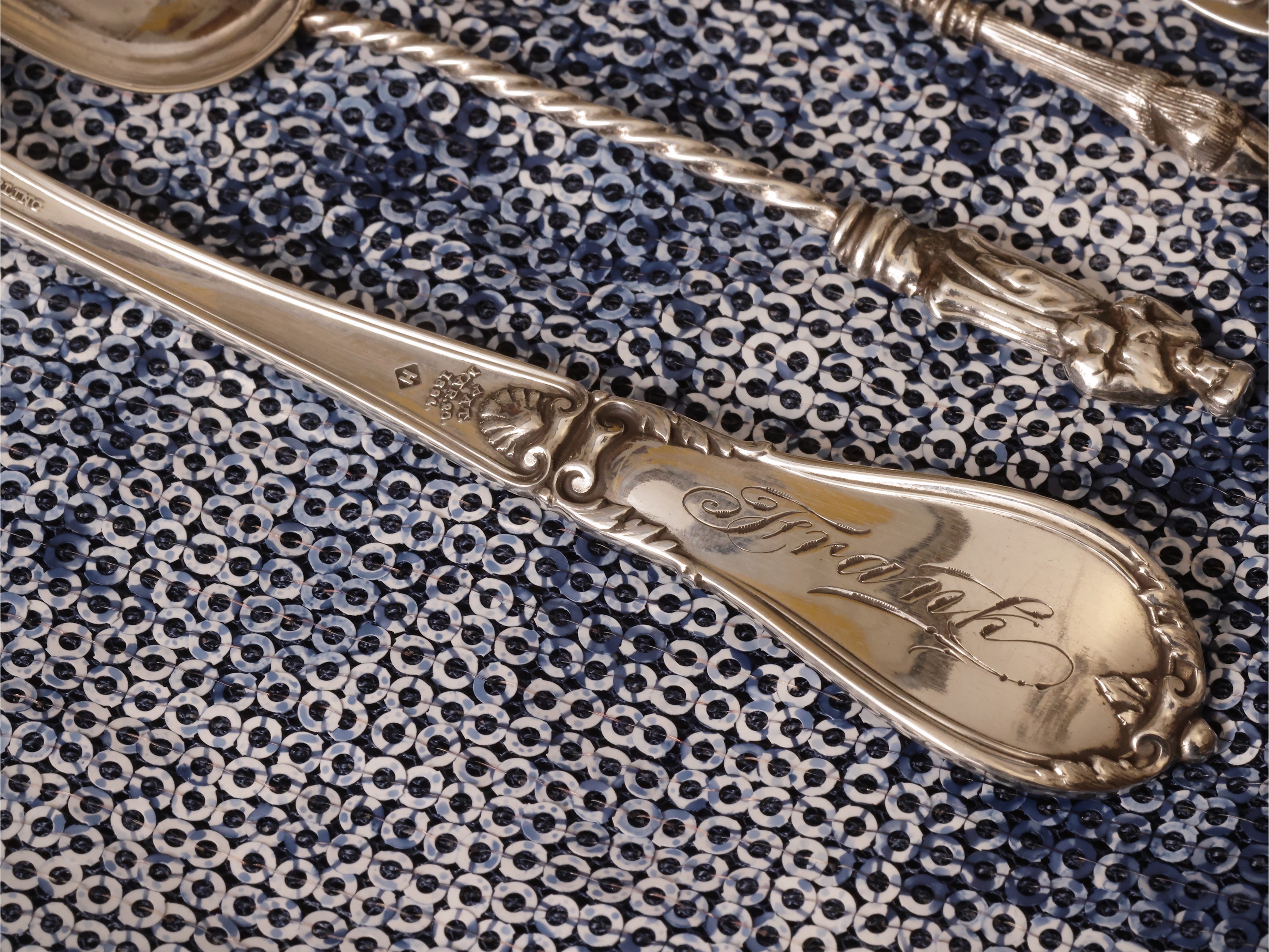 Raccolta di cucchiaini dal mondo in argento