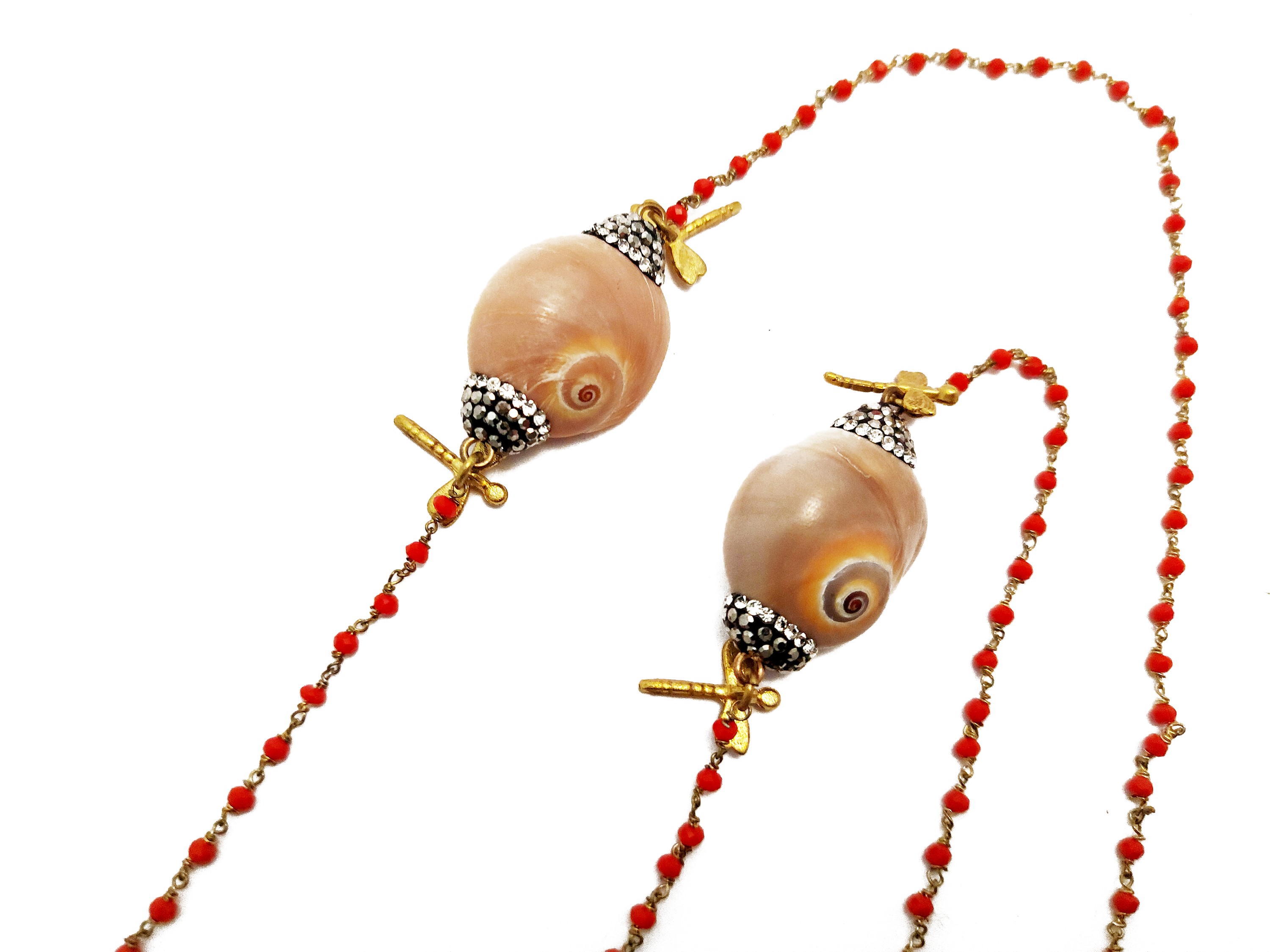 Collana lunga con conchiglie e perline, India