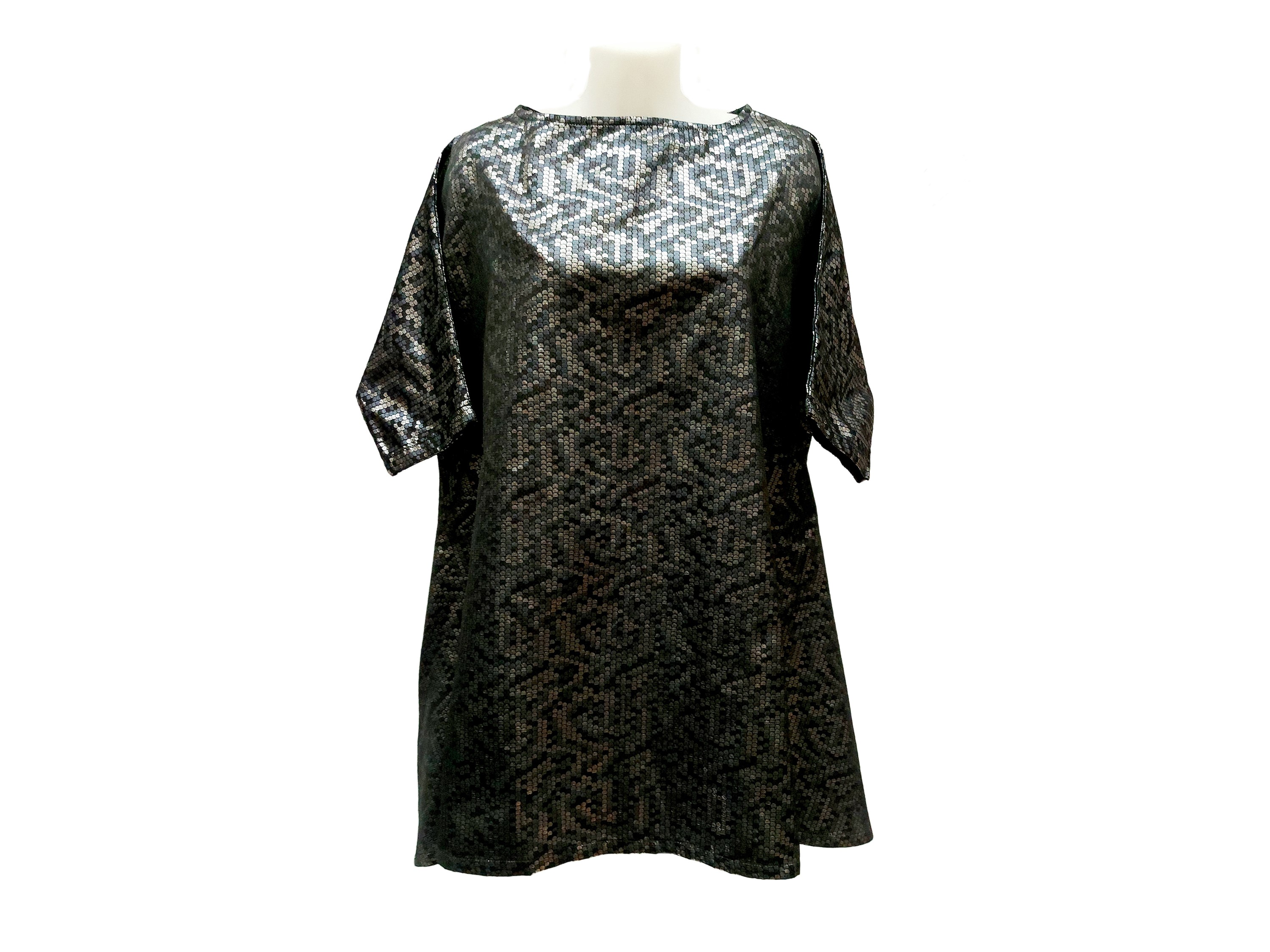 Borsetta gioiello e tunica in tessuto cangiante argento e nero