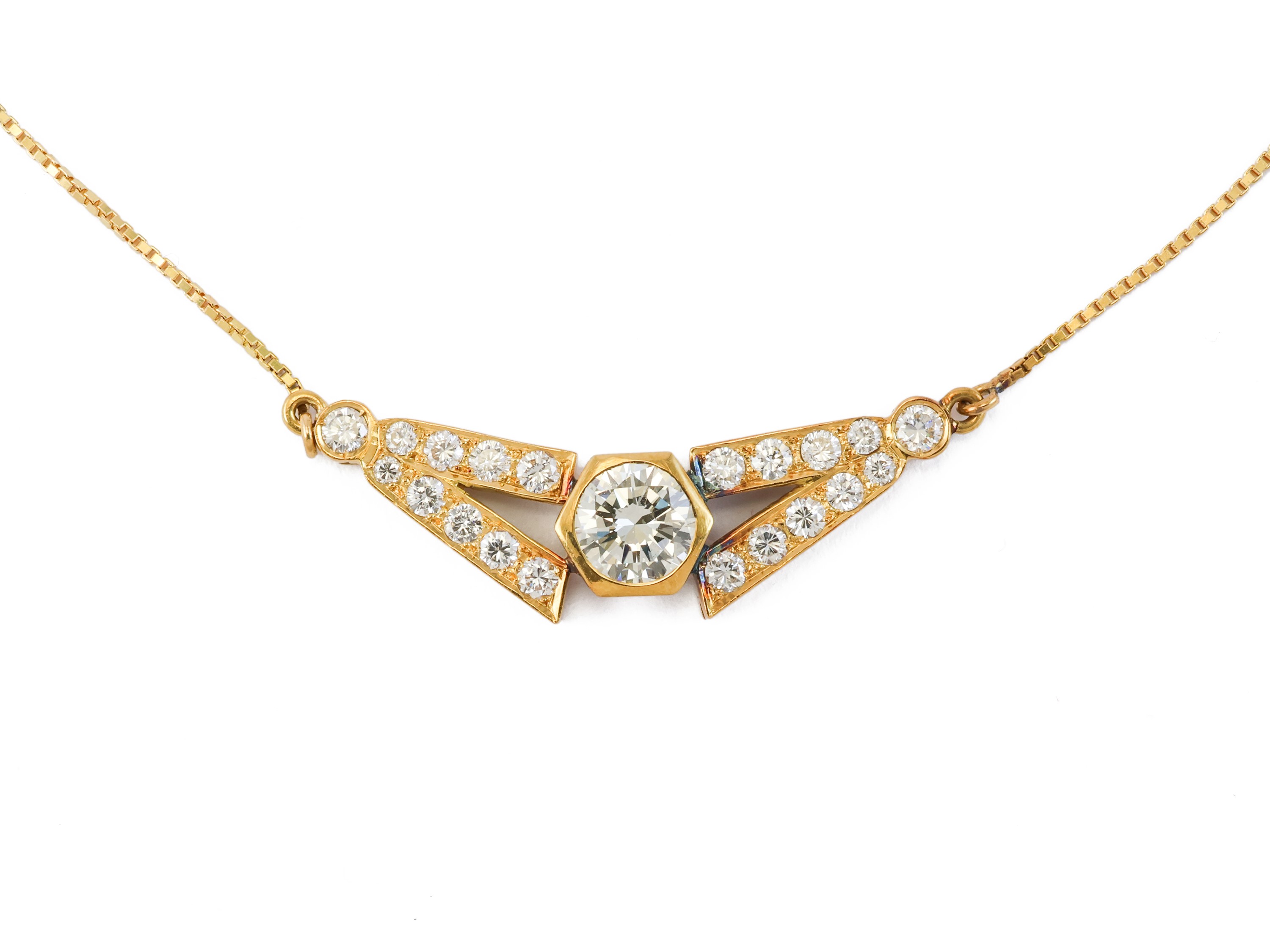 Collana in oro giallo e diamanti