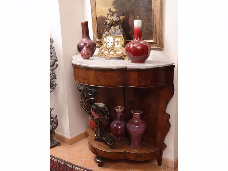 Console in noce e piuma di noce