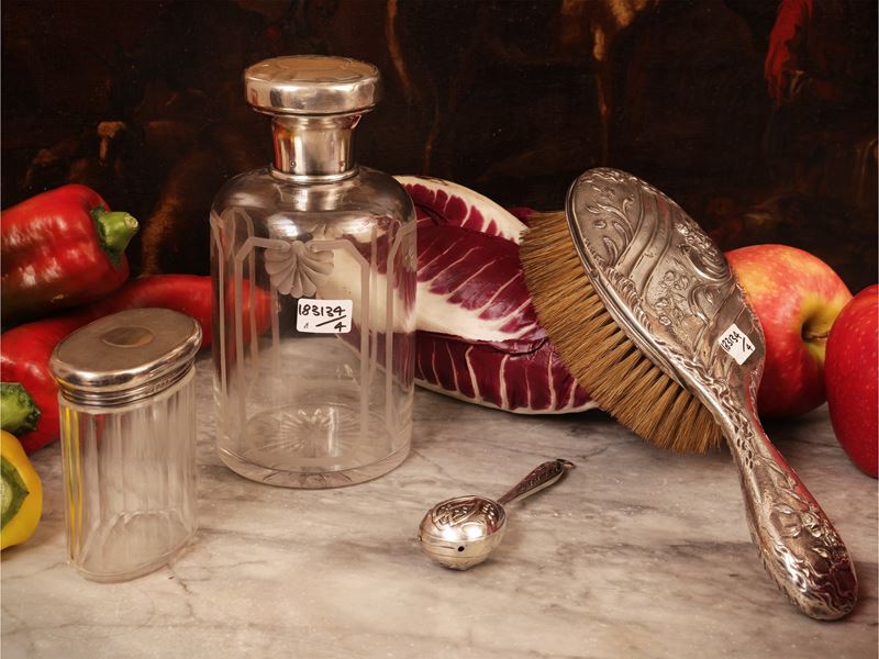 Accessori da toilette d'epoca