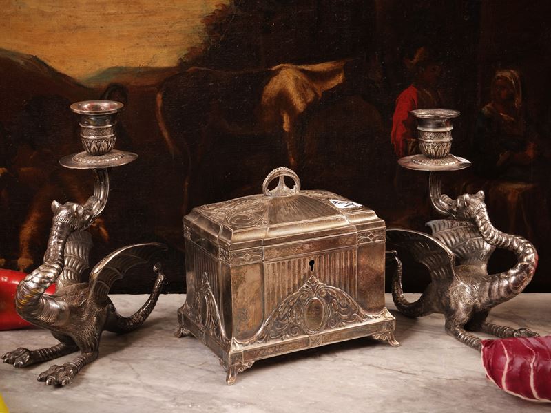 Accessori per la casa, Art Nouveau, inizio del XX secolo, metallo argentato e coppia di candelier...