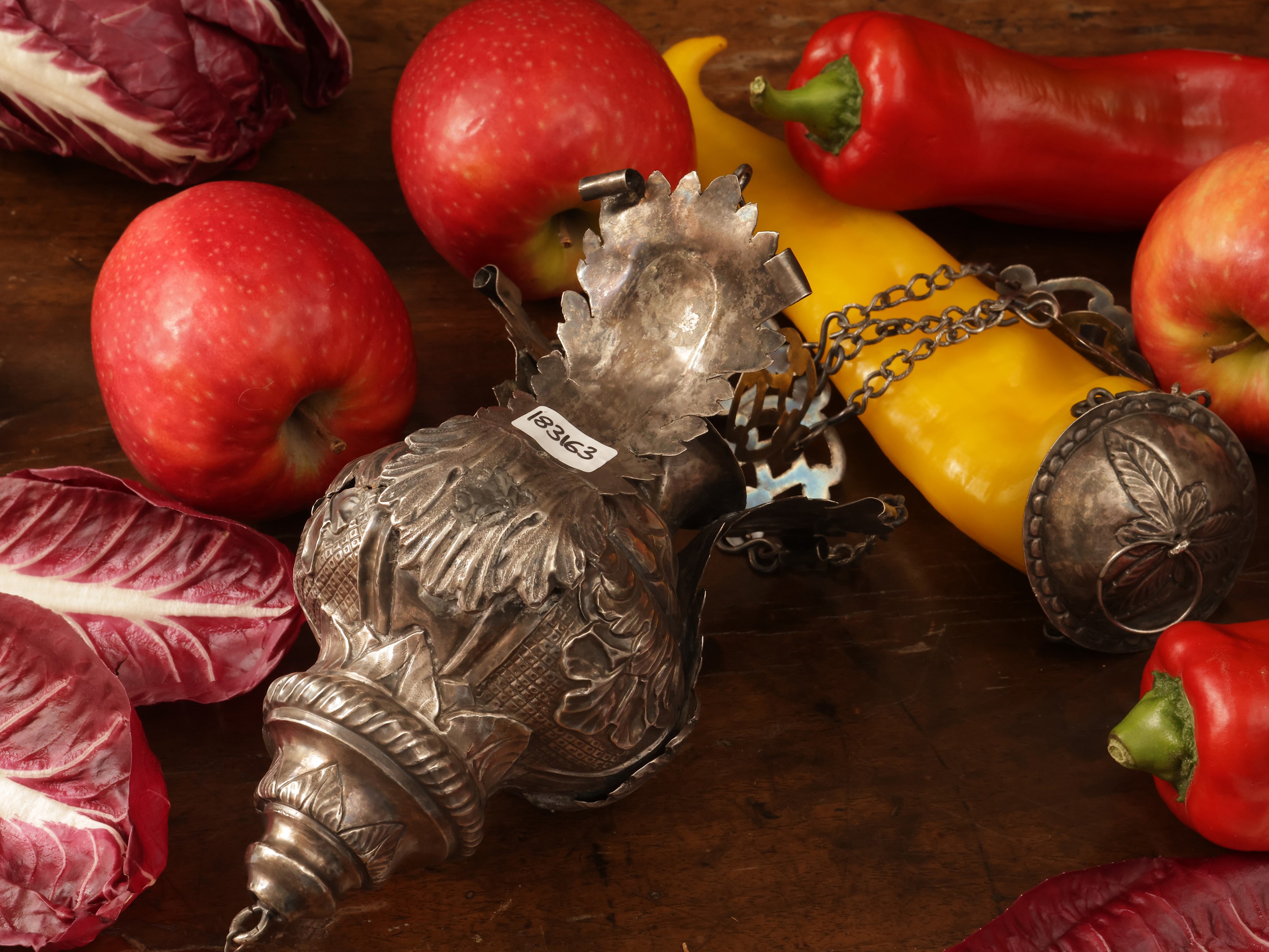 Piccola lampada pensile in argento