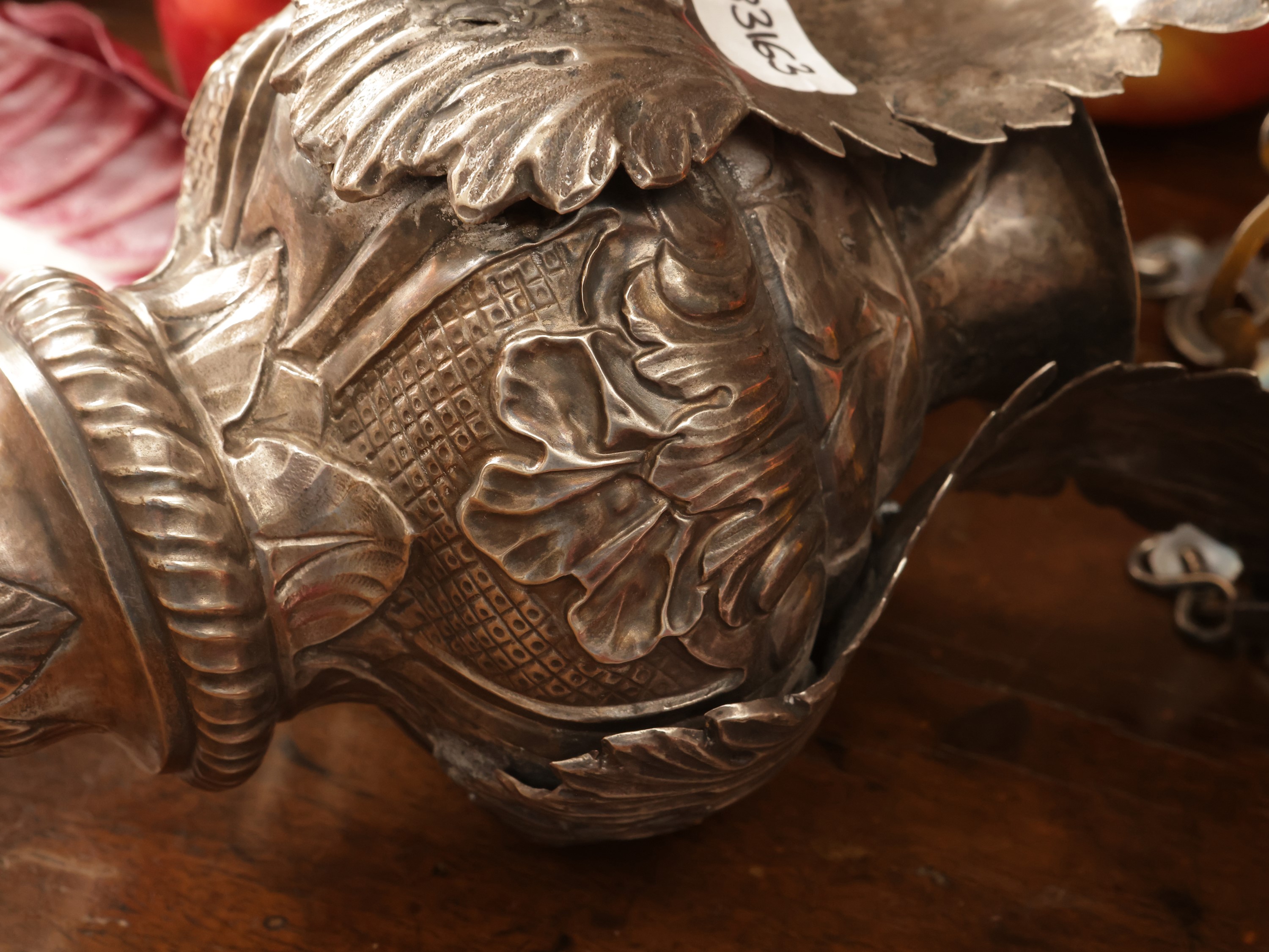 Piccola lampada pensile in argento