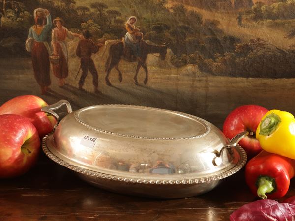 Silver legume bowl, Società Anonima Fabbrica Italiana Argenterie  (Milan 1935-1943)  - Auction Florentine Style - Maison Bibelot - Casa d'Aste Firenze - Milano