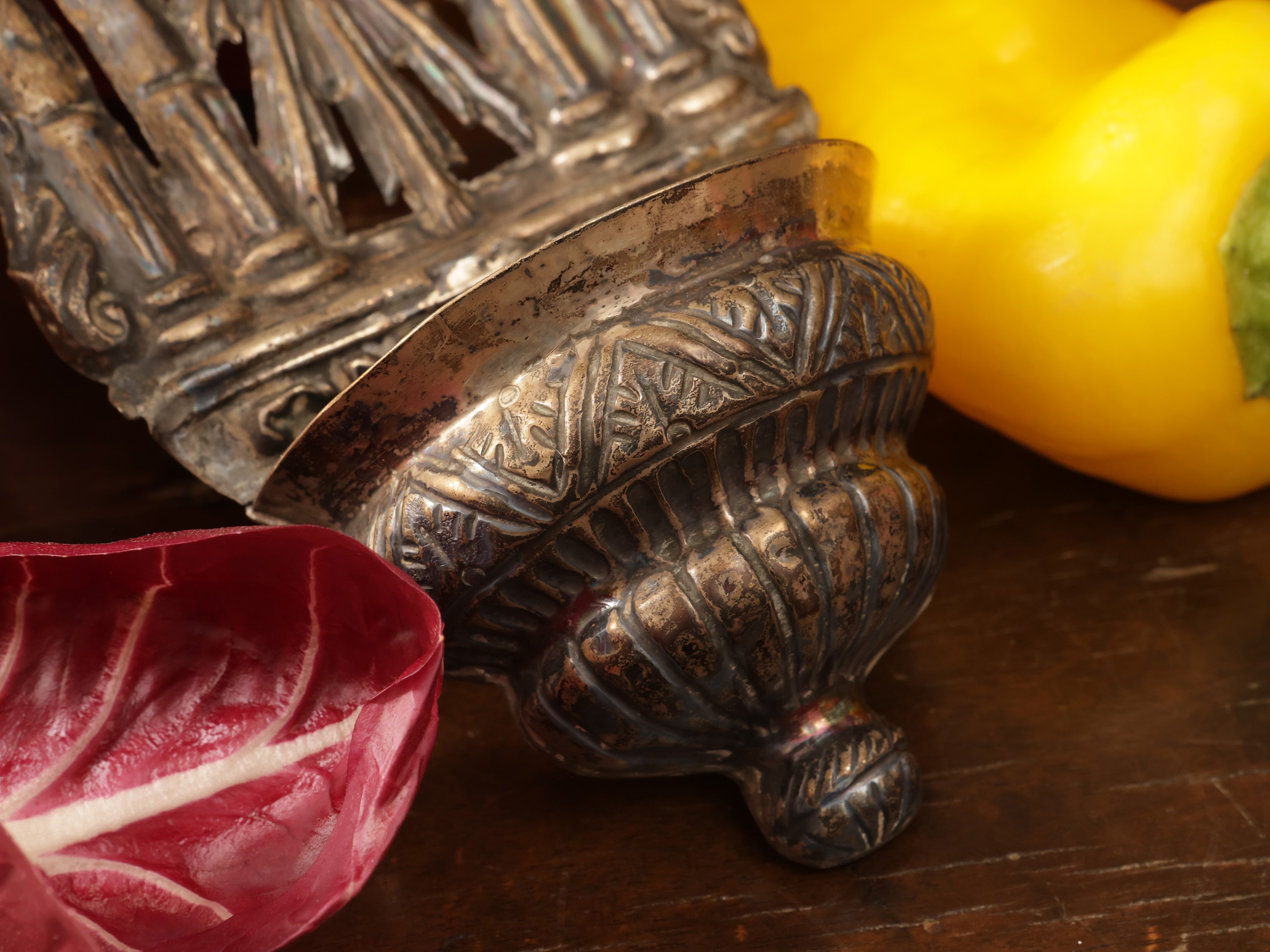 Acquasantiera in sottile lamina d'argento