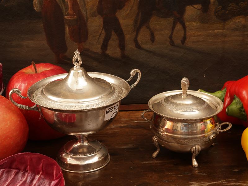 Due zuccheriere in argento, una Brandimarte