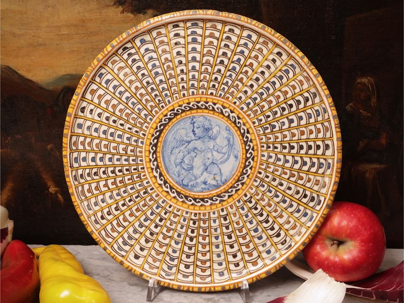Alzata in maiolica, Urbino, metà del XVI secolo