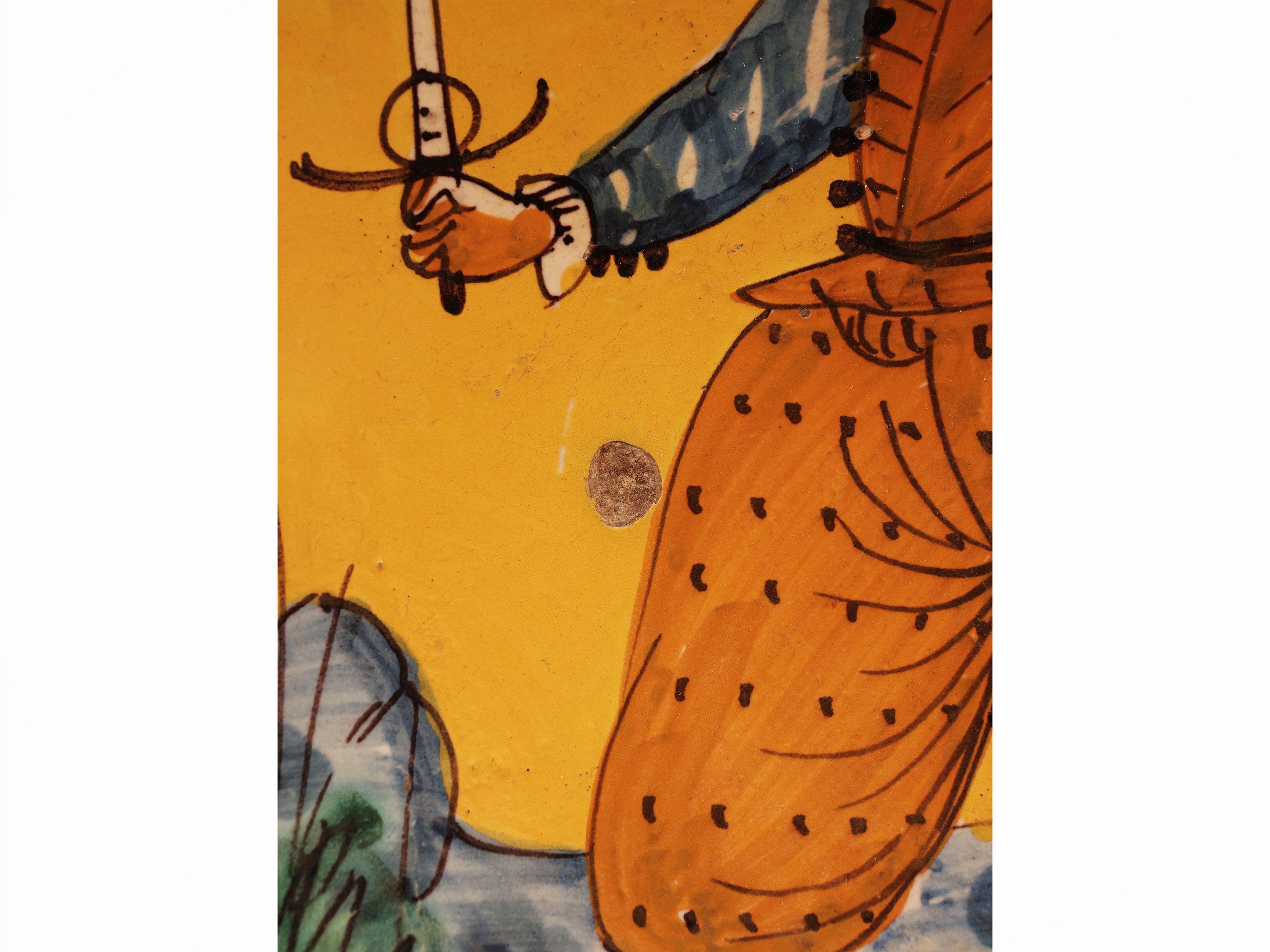 Maiolica di Montelupo, Piatto decorato con figura a due spade