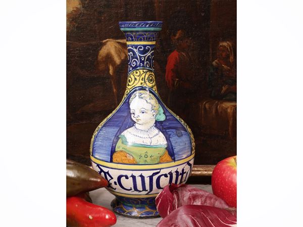 Majolica flask, Pompeii workshop