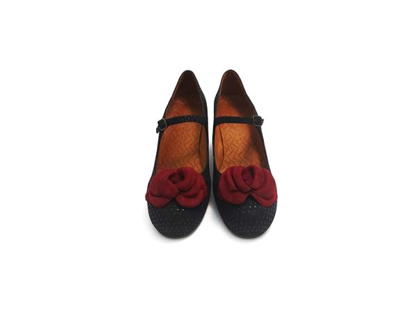 Chie Mihara - Décolleté Mary Jane in suede blu