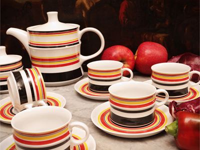 Set da macedonia e da tè in terracotta smaltata e porcellana