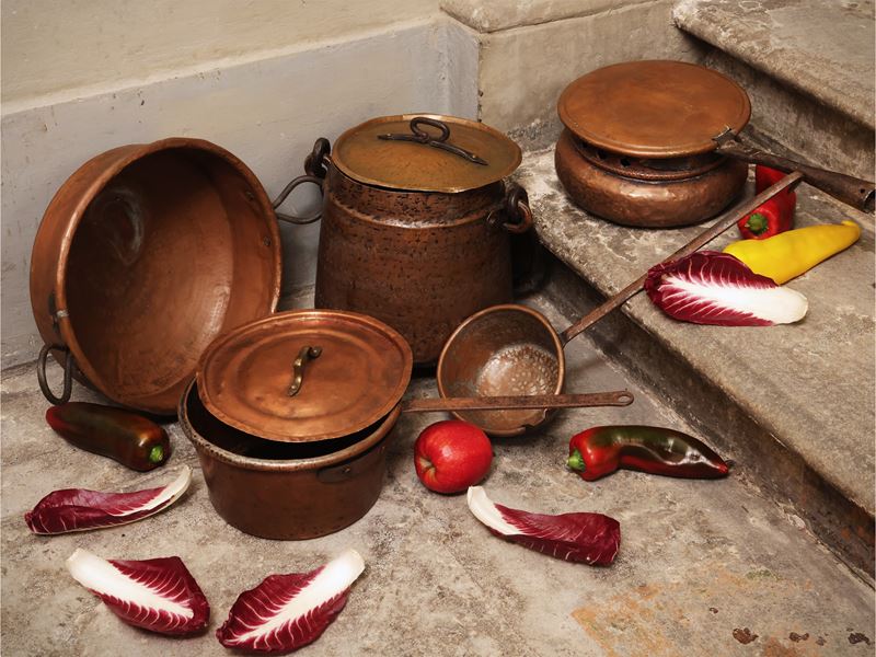 Accessori da cucina, set di pentole, padelle e paiolo in rame