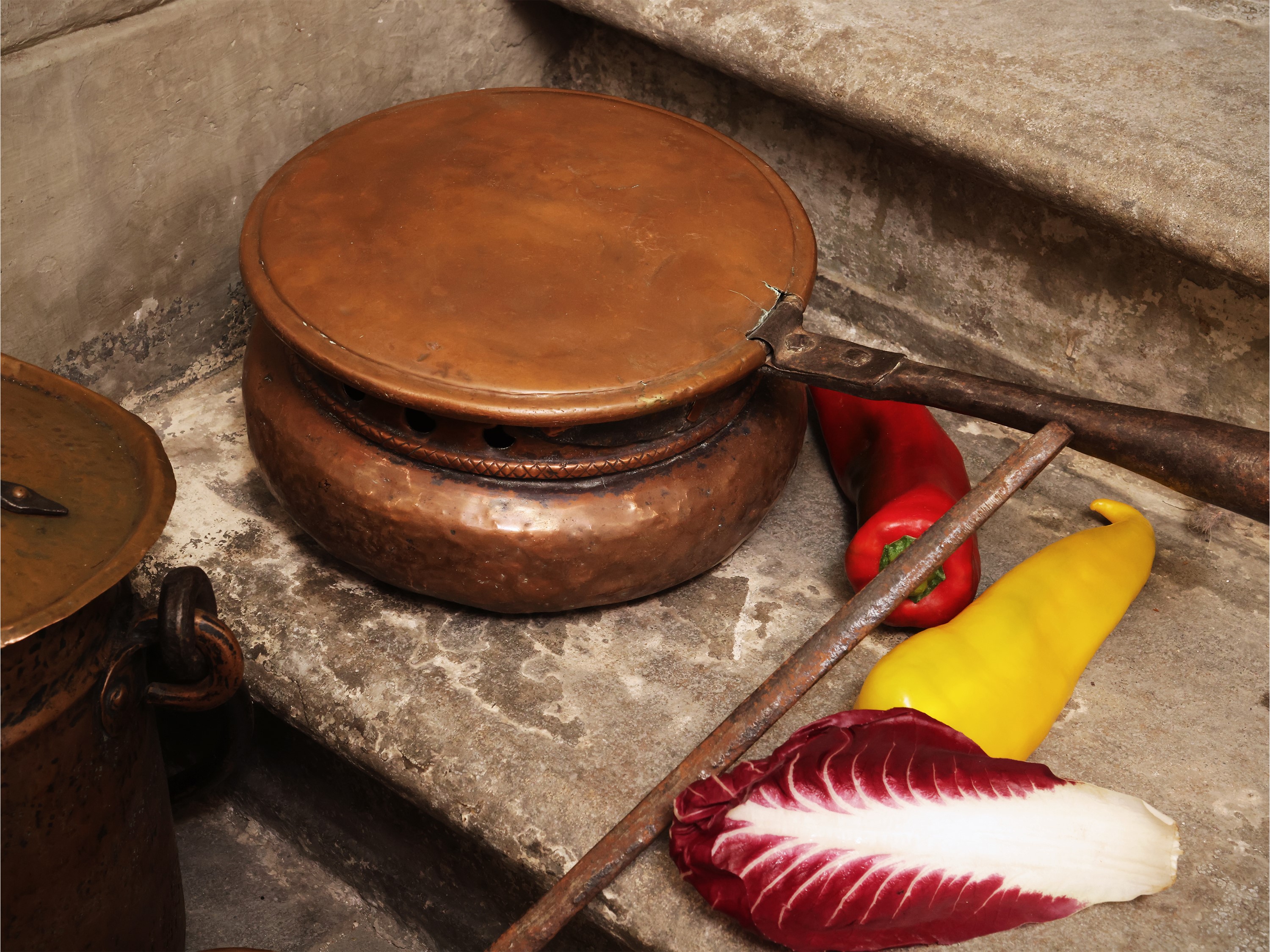 Accessori da cucina, set di pentole, padelle e paiolo in rame
